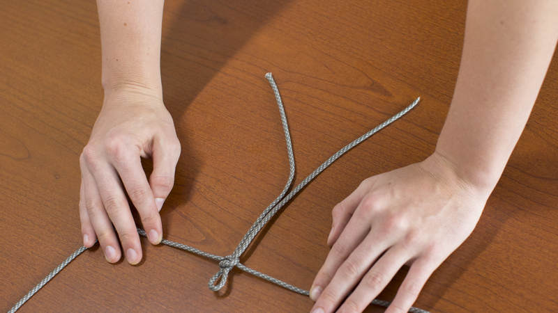 8. Pull the knot tight!