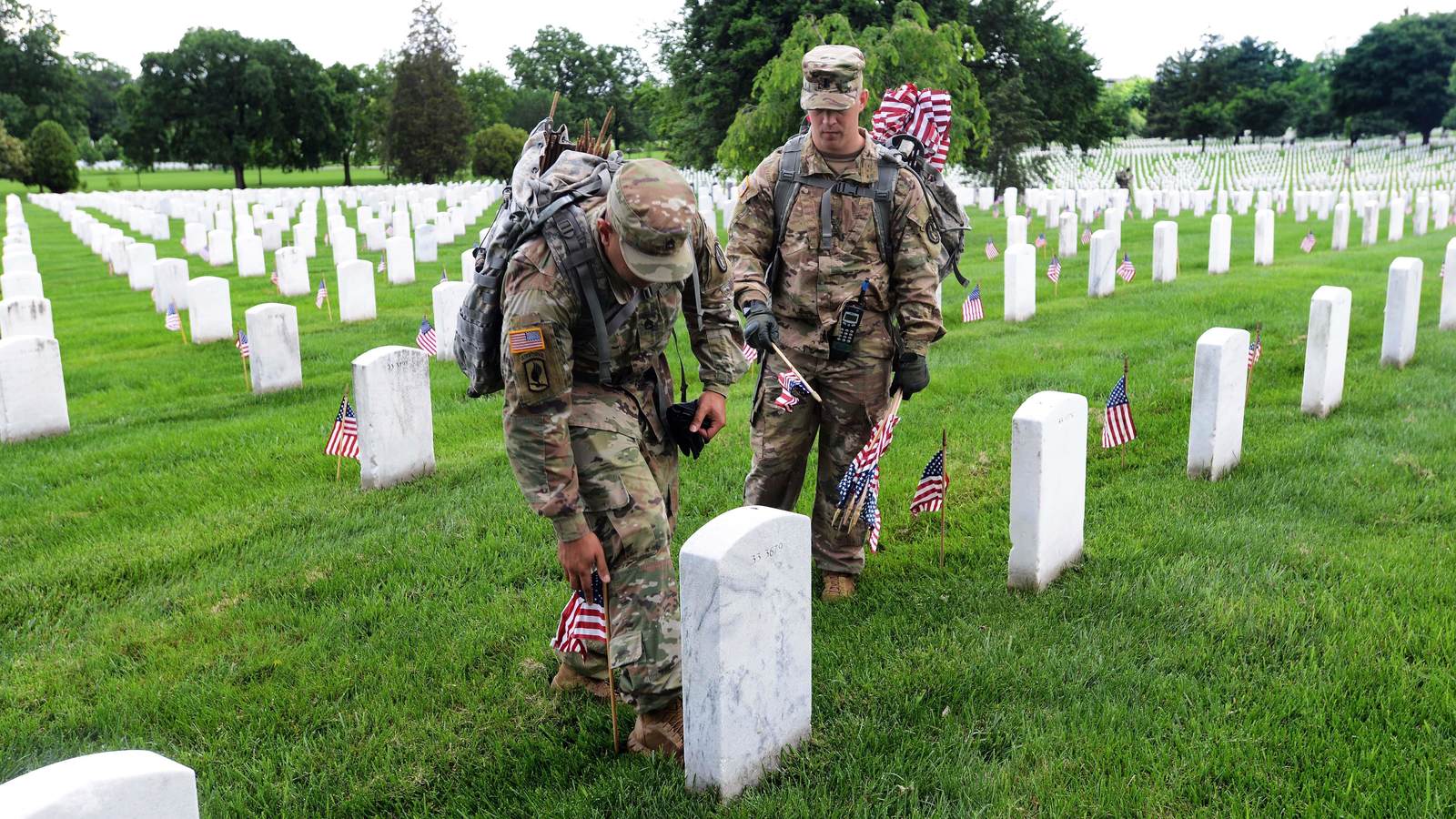 5 Outdoor Activities That Pay Tribute to the Fallen on Memorial Day