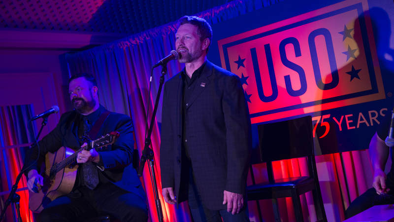 Craig Morgan performs at the USO's 75th Anniversary Reception.